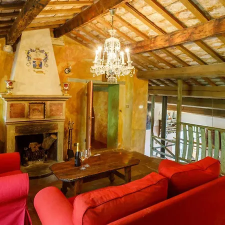 Casalina 8, Emma Villa Mondaino