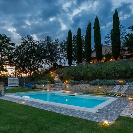 Villa Casalina 8, Emma *