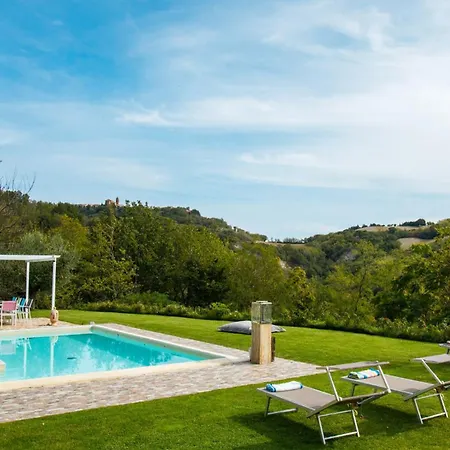 Villa Casalina 8, Emma