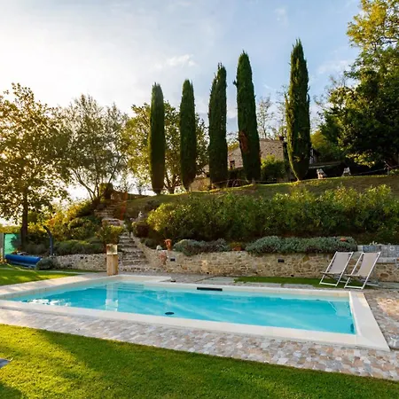 Villa Casalina 8, Emma Mondaino